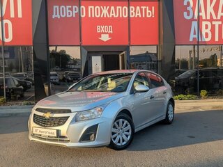 2013 Chevrolet Cruze I Рестайлинг, серебристый, 790000 рублей, вид 1