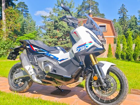2026 Honda X-ADV, белый, 1689000 рублей, вид 2