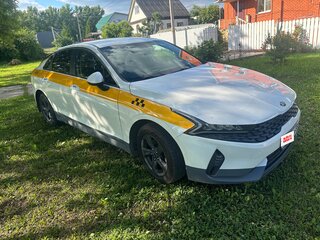 2021 Kia K5 III, белый, 1479999 рублей, вид 1