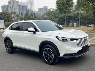 2023 Honda Vezel II, белый, 1665000 рублей, вид 3