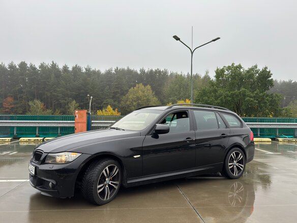 2009 BMW 3 серии 318d V (E90/E91/E92/E93) Рестайлинг, чёрный, 990000 рублей - вид 6
