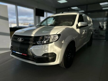 2026 LADA (ВАЗ) Largus, белый, 1597000 рублей, вид 1