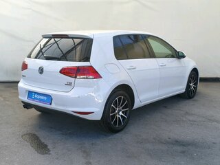 2014 Volkswagen Golf VII, белый, 1215000 рублей, вид 5