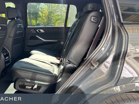 2026 BMW X7 40d I (G07) Рестайлинг, серый, 14200404 рублей - вид 10