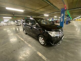 2016 Nissan Serena IV (C26), чёрный, 1800000 рублей, вид 3
