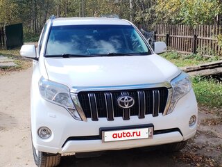 2014 Toyota Land Cruiser Prado 150 Series Рестайлинг 1, белый, 3300000 рублей, вид 3