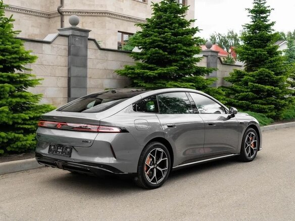 2026 Changan Qiyuan A06 28.39 kWh, серый, 2300000 рублей - вид 3