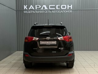 2015 Toyota RAV4 IV (XA40), чёрный, 2200000 рублей, вид 4