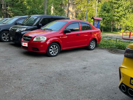 2008 Chevrolet Aveo I Рестайлинг, красный, 299999 рублей, вид 2