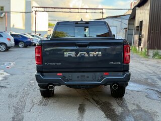 2026 Ram 1500 Crew Cab V Рестайлинг, синий, 10591000 рублей, вид 5