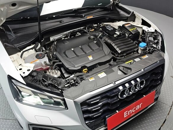 2023 Audi Q2 35 TDI I Рестайлинг, белый, 2600000 рублей - вид 19