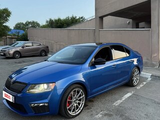 2014 Skoda Octavia RS III, синий, 1800000 рублей, вид 4