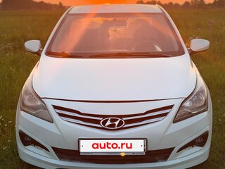 2016 Hyundai Solaris I Рестайлинг, белый, 650000 рублей, вид 1