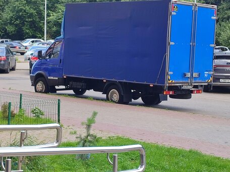2015 ГАЗ ГАЗель (3302), синий, 1600000 рублей, вид 3