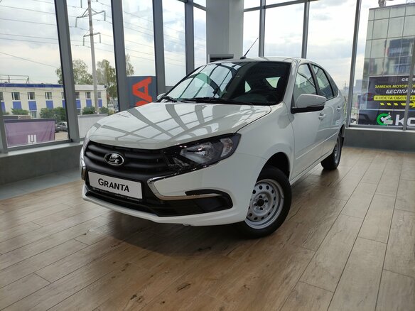 2026 Lada (ВАЗ) Granta I Рестайлинг, белый, 1131000 рублей