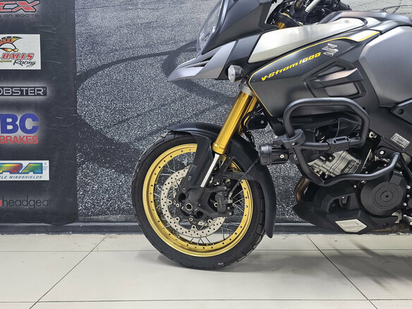 2016 Suzuki V-Strom 1000, чёрный, 849000 рублей - вид 8