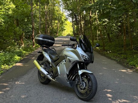 2010 Honda CBF 1000, серебристый, 720000 рублей, вид 1