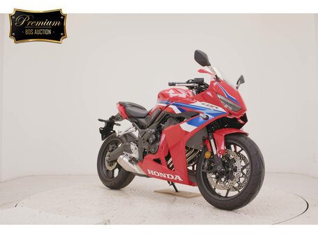 2025 Honda CBR 650R, красный, 1318400 рублей, вид 3