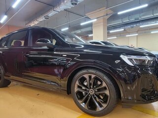 2026 Audi Q7 45 TDI II (4M) Рестайлинг 2, чёрный, 14175000 рублей, вид 2