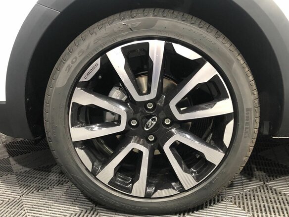 2026 Lada (ВАЗ) Vesta SW Cross I Рестайлинг (NG), белый - вид 10