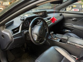 2018 Lexus ES 250 VII, чёрный, 3100000 рублей, вид 5