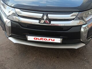 2018 Mitsubishi Outlander III Рестайлинг 2, синий, 1800000 рублей, вид 2
