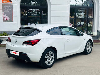 2012 Opel Astra GTC J Рестайлинг, белый, 720000 рублей, вид 3