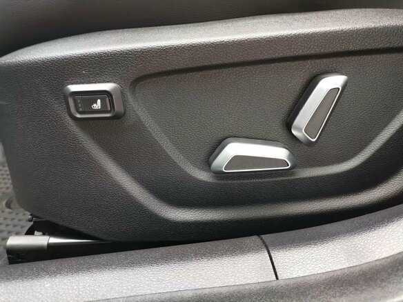 2024 Geely Coolray (Binyue Cool) I Рестайлинг, серый, 2100000 рублей - вид 12