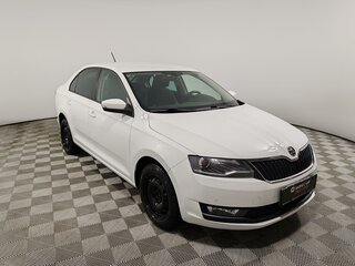2019 Skoda Rapid I Рестайлинг, белый, 1235000 рублей, вид 3