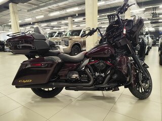2019 Harley-Davidson CVO Street Glide, красный, 2295000 рублей, вид 5