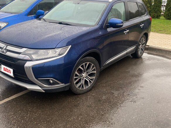 2015 Mitsubishi Outlander III Рестайлинг 2, синий, 1550000 рублей