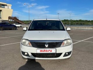 2014 Renault Logan I Рестайлинг, белый, 385000 рублей, вид 2