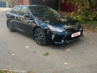 2017 Toyota Camry VII (XV50) Рестайлинг, чёрный, 2250000 рублей, вид 2