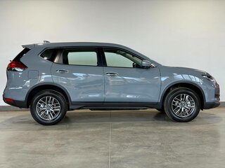2025 Nissan X-Trail III Рестайлинг 2, серый, 3690000 рублей, вид 4