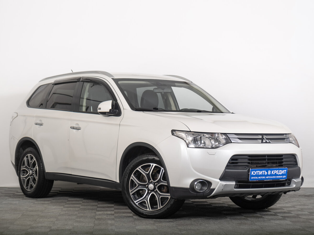 Открыть фотографии: Mitsubishi Outlander III Рестайлинг