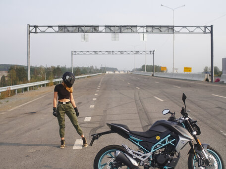 2015 CFMoto 150NK, голубой, 100000 рублей, вид 3