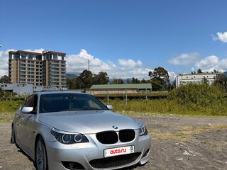 2008 BMW 5 серии 528i V (E60/E61) Рестайлинг, серебристый, 1700000 рублей, вид 2