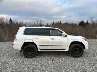 2012 Lexus LX Arctic Trucks 570 AT33 III Рестайлинг, белый, 5299000 рублей, вид 4
