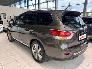 2014 Nissan Pathfinder IV, коричневый, 2095000 рублей, вид 4