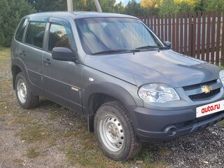 2017 Chevrolet Niva I Рестайлинг, серый, 845495 рублей, вид 3