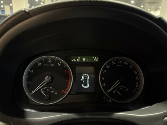 2010 Skoda Fabia II Рестайлинг, чёрный, 686070 рублей - вид 5