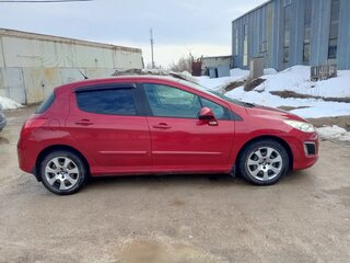 2011 Peugeot 308 I Рестайлинг, красный, 550000 рублей, вид 2
