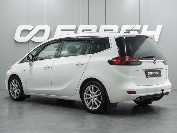 2017 Opel Zafira C Рестайлинг, белый, 1364000 рублей - вид 1