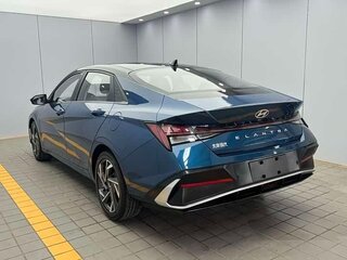 2023 Hyundai Elantra VII (CN7) Рестайлинг, синий, 1662055 рублей, вид 4