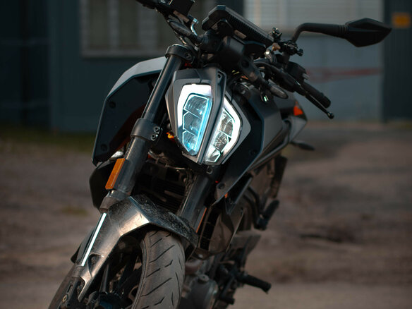 2022 KTM 390 Duke, чёрный, 450000 рублей - вид 1