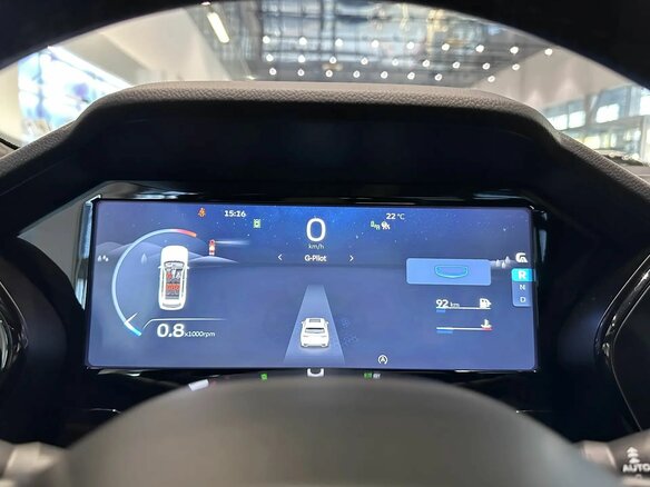 2023 Geely Monjaro I, синий, 2390000 рублей - вид 32