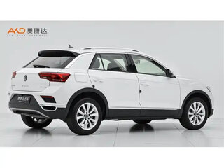 2023 Volkswagen T-Roc I Рестайлинг, белый, 1808008 рублей, вид 3