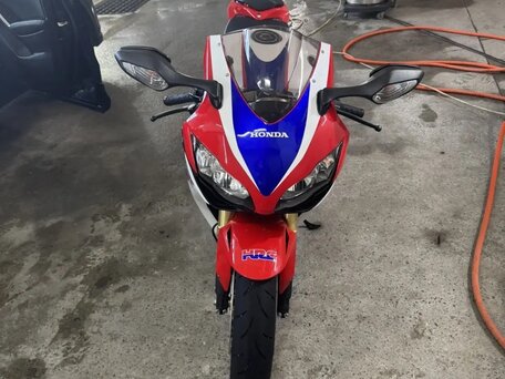2010 Honda CBR 1000 RR/RA Fireblade, белый, 780000 рублей, вид 3