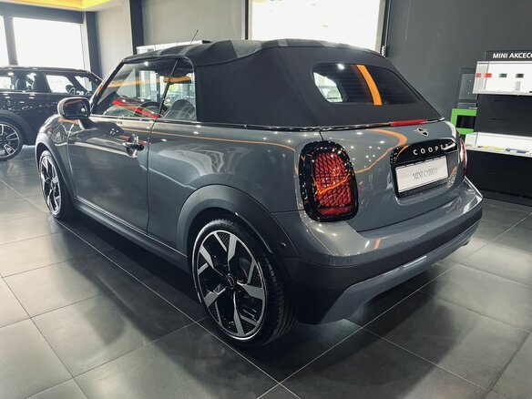 2025 Mini Cabrio Cooper S IV, серый, 6790000 рублей - вид 32