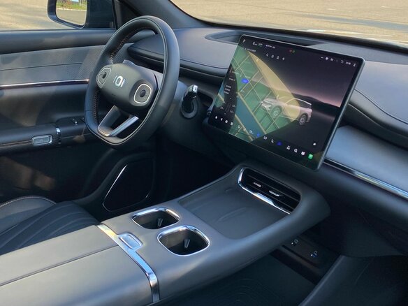 2026 Changan Qiyuan Q07 31.7 kWh, чёрный, 3790000 рублей - вид 18